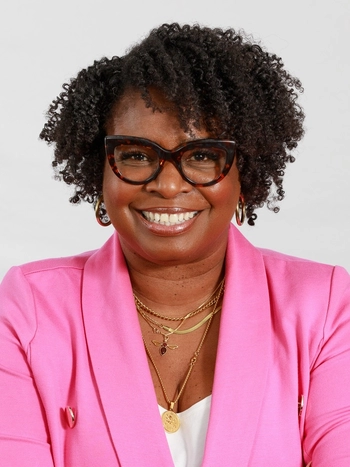 Picture of Commissioner Nomsa Khalfani