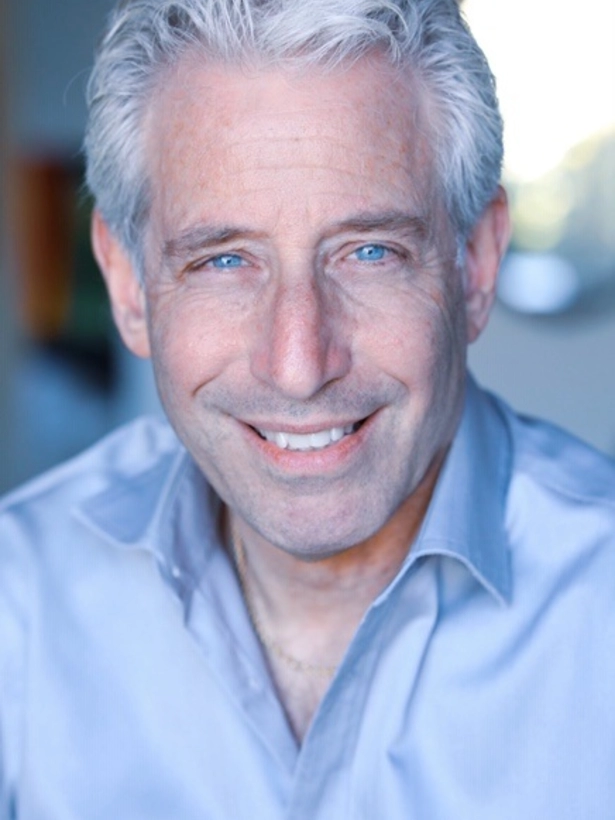 Picture of Commissioner Howard C. Mandel